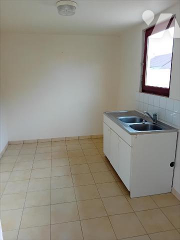 RUAUDIN, pavillon de plain-pied et ses 3 chambres.