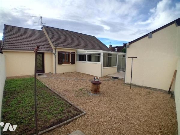 RUAUDIN, pavillon de plain-pied et ses 3 chambres.