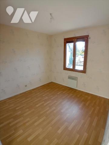 RUAUDIN, pavillon de plain-pied et ses 3 chambres.