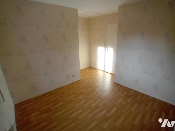 RUAUDIN, pavillon de plain-pied et ses 3 chambres.