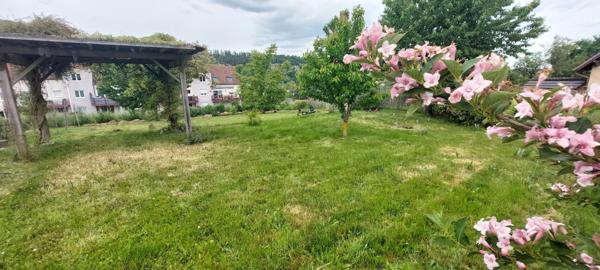 Beau terrain plat de 4.78 ares à construire