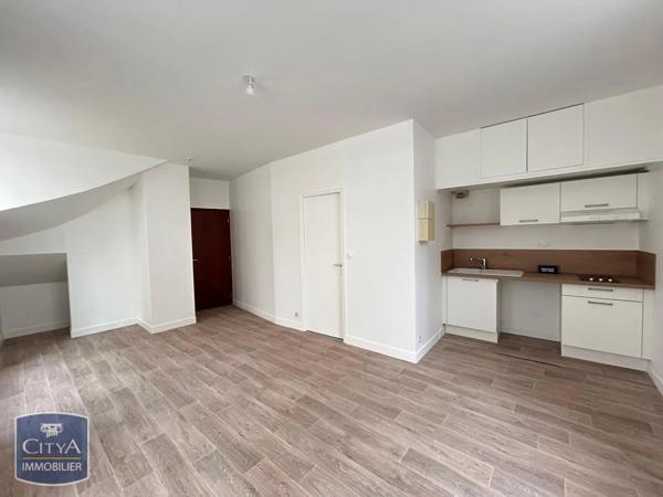 Appartement à louer 1 pièce 26.55m² Orléans (45000)