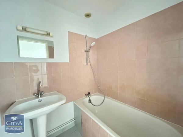 Appartement à louer 1 pièce 26.55m² Orléans (45000)