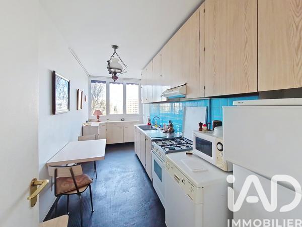 Appartement à vendre 5 pièces 94 m² Meudon-la-Forêt