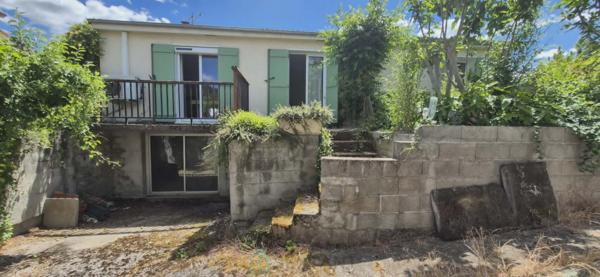 PAVILLON DE PLAIN-PIED SECTEUR CALME ET RECHERCHE VEYRE-MONTON