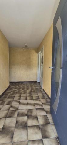 PAVILLON DE PLAIN-PIED SECTEUR CALME ET RECHERCHE VEYRE-MONTON