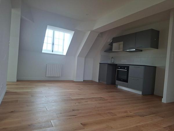 LOCATION ANGERS TYPE 3 DOUTRE _ CLOS VAUVERT_ A 204,  
Angers 49100