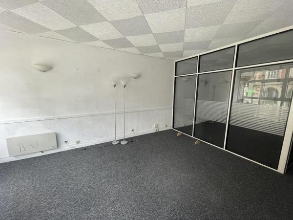 Bureau à Louer à LILLE 1130 €
