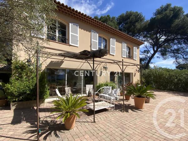 Maison à vendre  8 pièces - 248 m2 AUBAGNE - 13