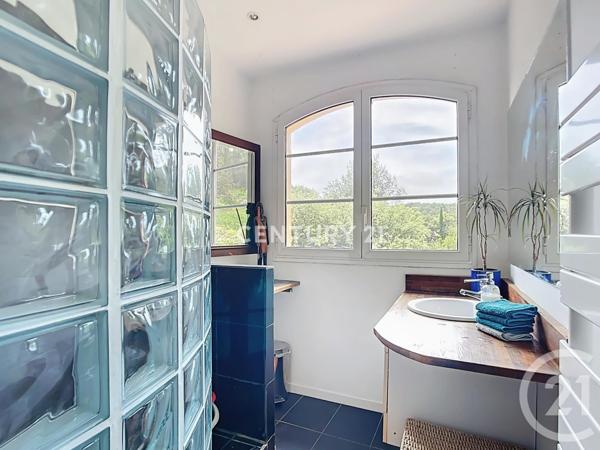 Maison à vendre  8 pièces - 248 m2 AUBAGNE - 13