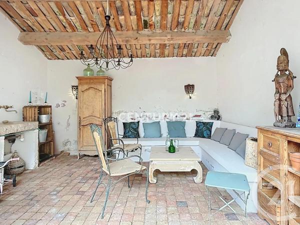 Maison à vendre  8 pièces - 248 m2 AUBAGNE - 13