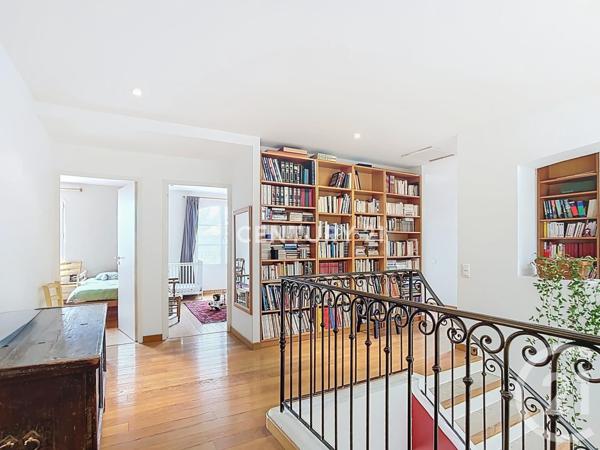 Maison à vendre  8 pièces - 248 m2 AUBAGNE - 13