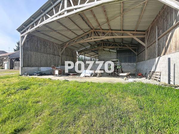 A Vendre - Mortain Bocage - Maison 4 pièce(s) 107.45 m² - CORP DE FERME - MAISON - POULLAILER - BATIMENTS - DEPENDANCES MORTAIN BOCAGE