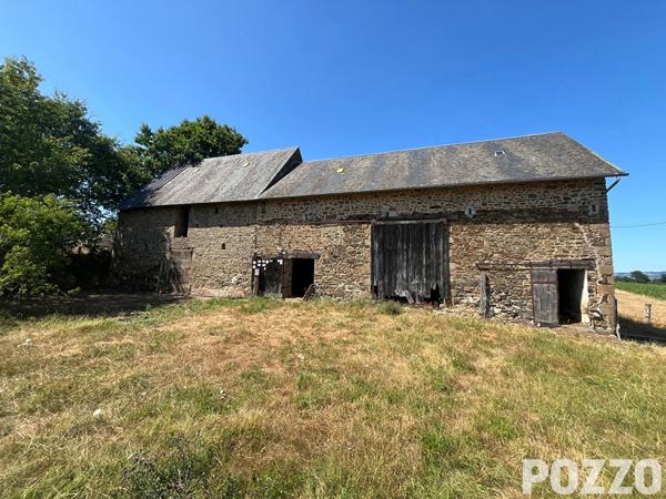 A Vendre - Mortain Bocage - Maison 4 pièce(s) 107.45 m² - CORP DE FERME - MAISON - POULLAILER - BATIMENTS - DEPENDANCES MORTAIN BOCAGE