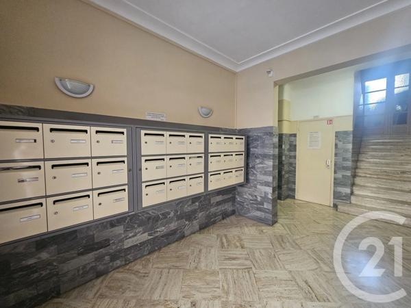 Appartement F2 à vendre  2 pièces - 34 m 2   NICE  - 06