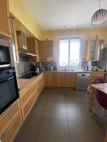 Proche du centre de Bram, villa sur 1300 m2 avec piscine Bram (11150)