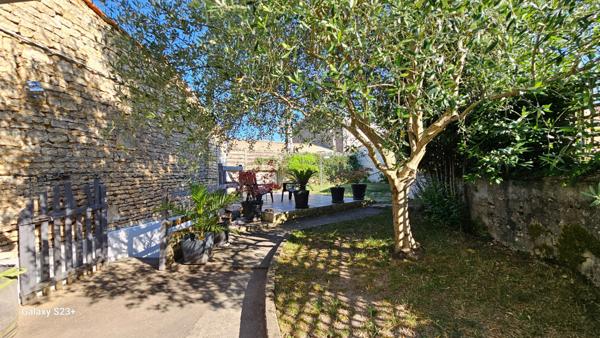 Maison - 5 pièces - 106 m²