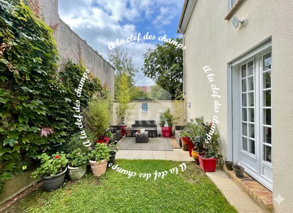 Maison Saint Remy Les Chevreuse 7 pièce(s) 160 m2