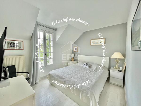 Maison Saint Remy Les Chevreuse 7 pièce(s) 160 m2