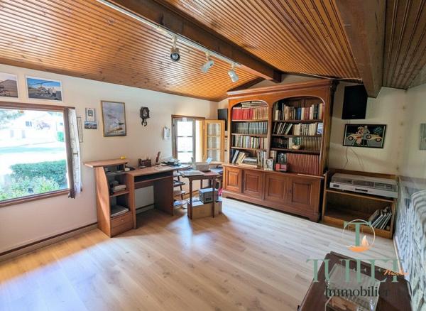 À deux pas de la plage : maison familiale avec beau jardin