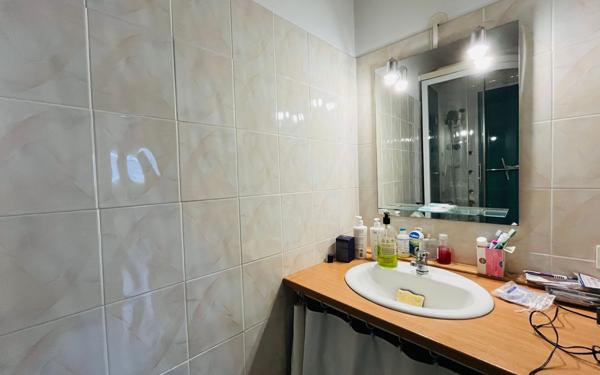 Appartement à vendre    2 pièces • 47 m2 Toulon