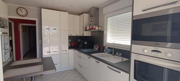 Maison Belley 146m² Vue dégagée, grand sous-sol