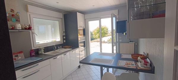 Maison Belley 146m² Vue dégagée, grand sous-sol