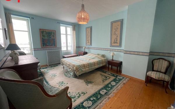 Maison à vendre    6 pièces •  Bourcefranc-le-Chapus