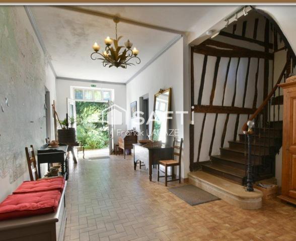 MAISON DE MAÎTRE IDEALE POUR PROJET CHAMBRES D'HÔTES