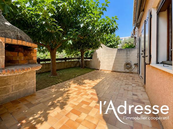 Maison mitoyenne Type 4 avec garage attenant et dépendance sur jardin