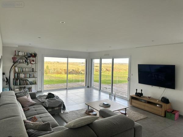 Maison à louer à Séné dans le Morbihan (56860), ref : 56002-L116