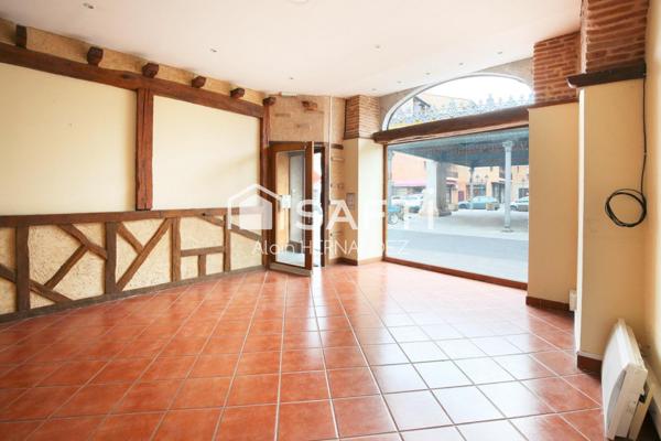 LOCAL COMMERCIAL -CAZERES HYPER CENTRE-