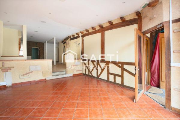 LOCAL COMMERCIAL -CAZERES HYPER CENTRE-