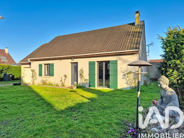 Maison à vendre 5 pièces 102 m² Le Mesnil-Saint-Denis