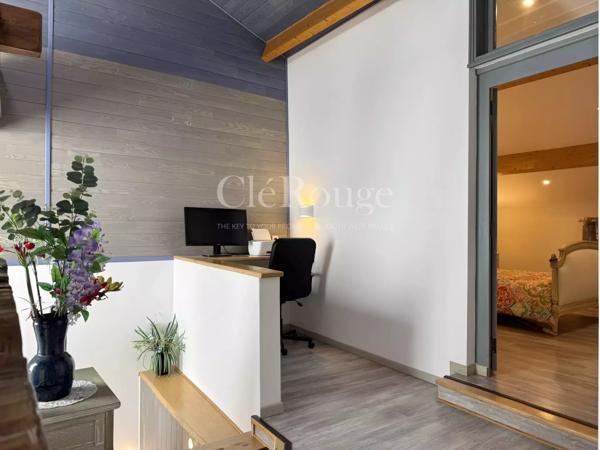 Eymet – Immeuble de rapport au cœur de la bastide avec maison, studio et local commercial