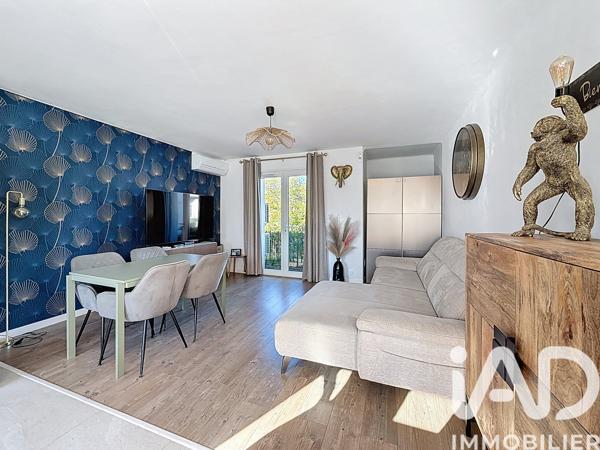 Appartement à vendre 4 pièces 80 m² Eyguières
