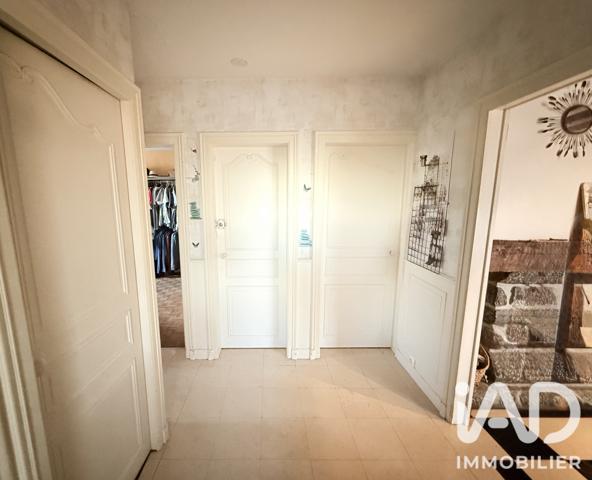 Maison à vendre 4 pièces 105 m² Laval