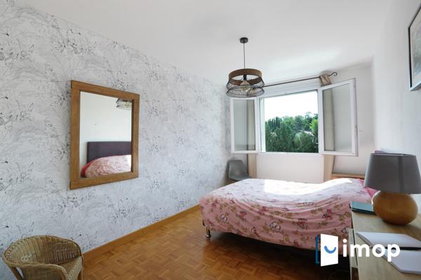 3 pièces traversant avec extérieur