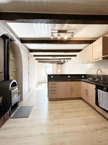 Maison de village 3 pièces avec garage au cœur de Brassac