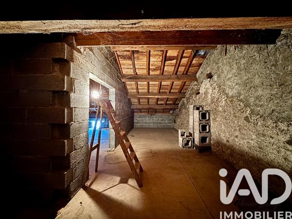 Maison à vendre 9 pièces 227 m² Saint-Jean-de-Gonville