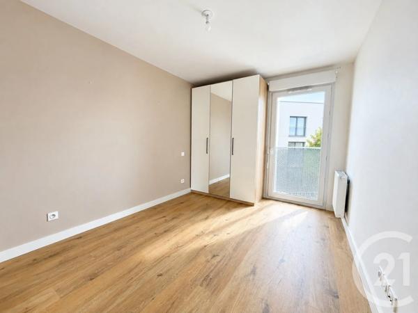 Appartement T3 à vendre  3 pièces - 65,40 m 2   BEGLES  - 33