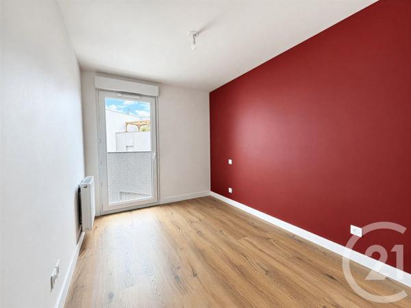 Appartement T3 à vendre  3 pièces - 65,40 m 2   BEGLES  - 33
