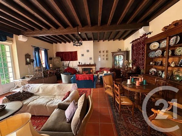 Maison à vendre  9 pièces - 306 m 2   PAU  - 64