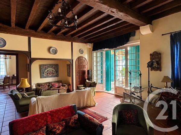Maison à vendre  9 pièces - 306 m 2   PAU  - 64