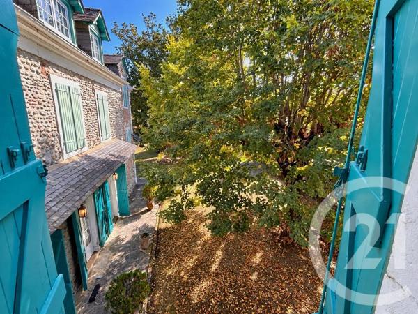 Maison à vendre  9 pièces - 306 m 2   PAU  - 64