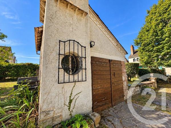 Maison à vendre  9 pièces - 306 m 2   PAU  - 64