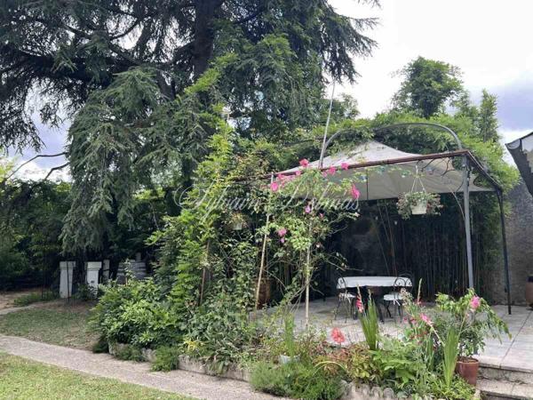 Maison à vendre 8 pièces SAINT CYR SUR LOIRE (37)