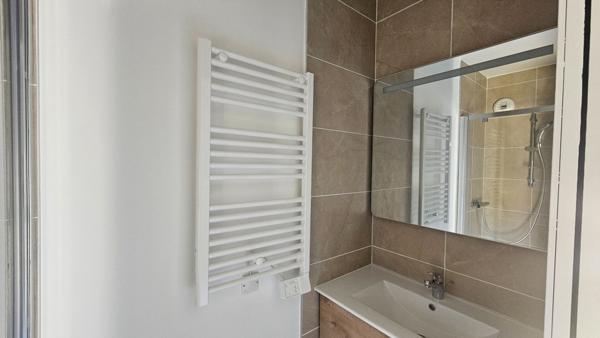 Appartement Nimes 4 pièces 96.70m2