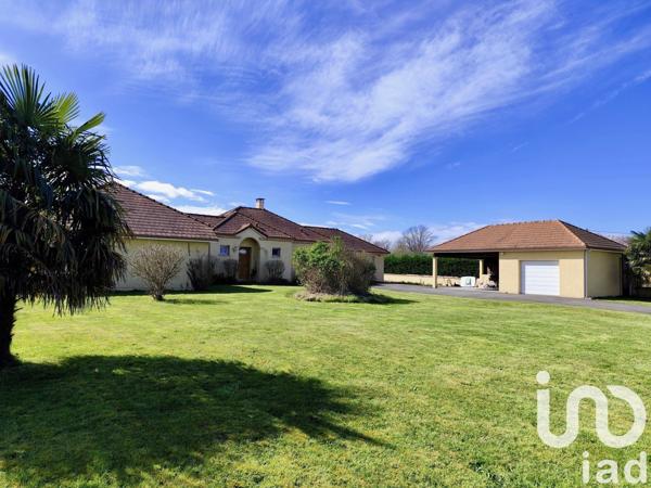 Maison 5 pièces de 135 m² à Sendets (64320)