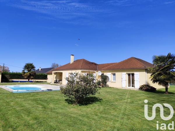 Maison 5 pièces de 135 m² à Sendets (64320)